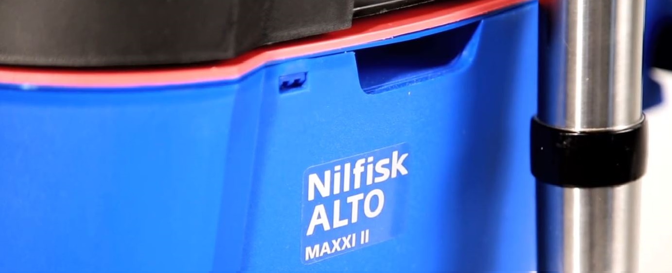 Bannière aspirateur Nilfisk MAXXI II